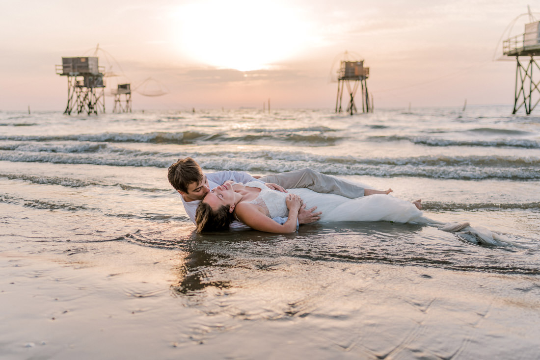 Photographe mariage : séance photo trash the dress