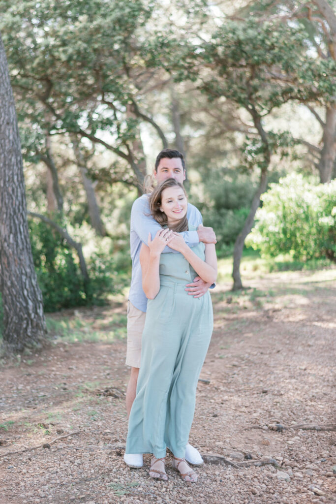 Photo de couple en extérieur