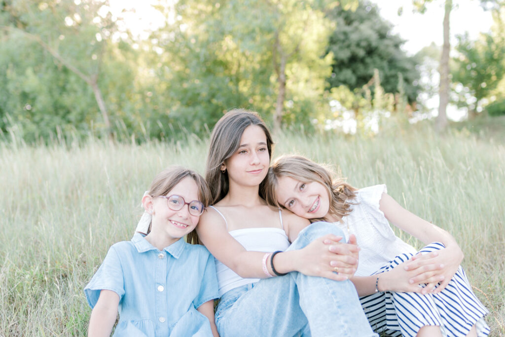 Séance photo en famille à l'extérieur